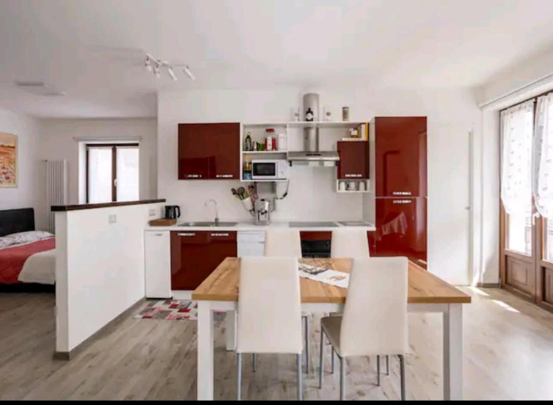 Iris Home Camblione Экстерьер фото
